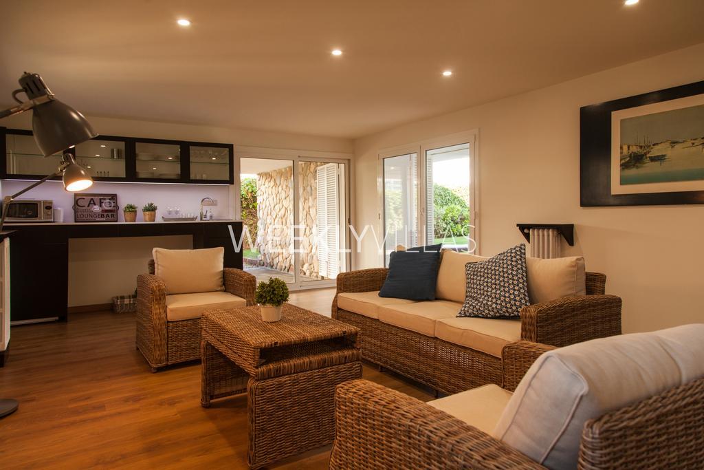 Villa Sitges Tupinetti Beach At 1 Min Walk Amaizing Garden And View Center Sitges 5 Minutes Walk エクステリア 写真